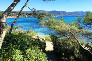 недвижимость в Гау-Бенат