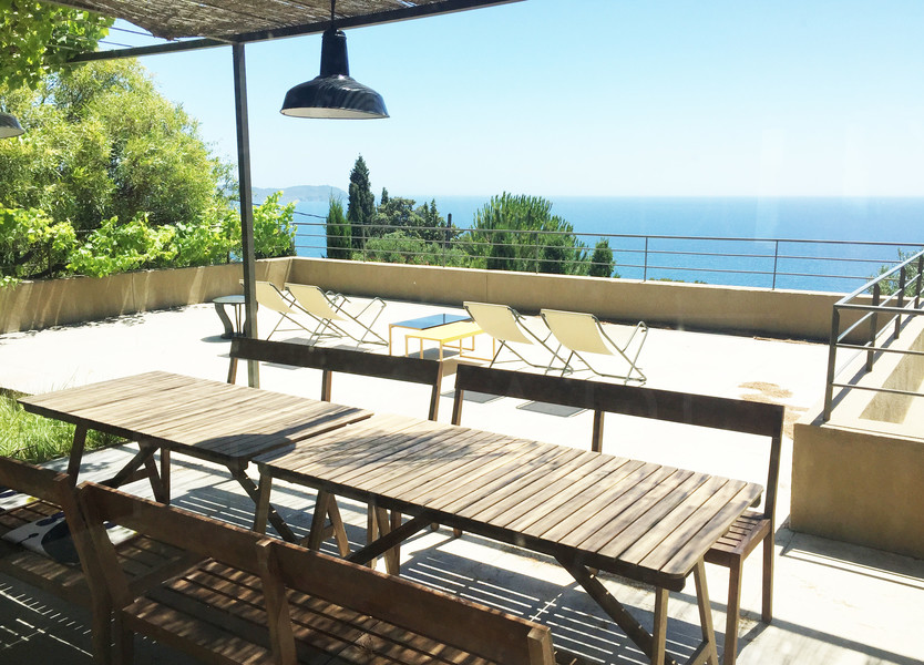 Carqueiranne - Contemporary house with sea view - VILLA HAS BEEN SOLD BY AGENCE DU REGARD