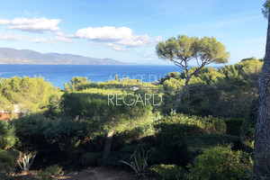 Вид на море в Гау-Бенат 