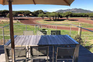 Квартира ноги в воде в Хьер