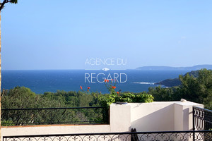 Вид на море виллы в Гау-Бенат 