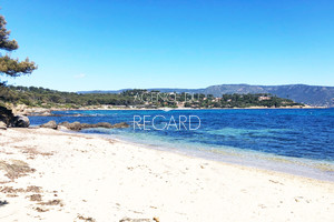 вид на море в мысе Бенат