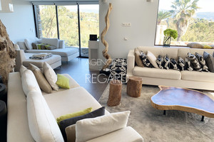 роскошный отель в Гау-Бенат