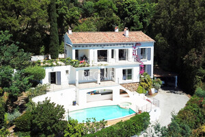 Вид на море в Райол-Ханадель