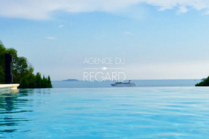 недвижимость с видом на море в Кавалере