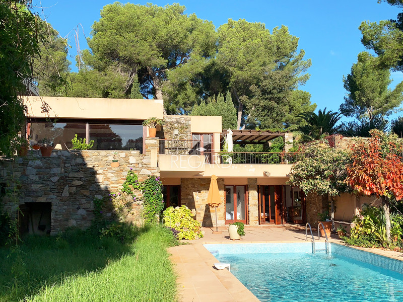 В Гау-Бенат пляж находится в 5 минутах езды...