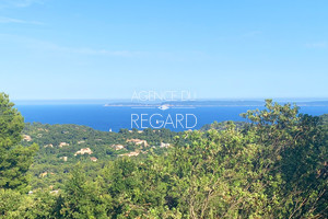 вилла с видом на море в Гау 