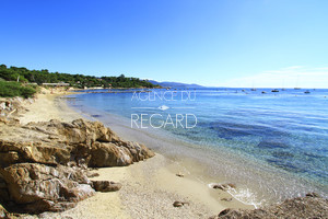 вилла с видом на море в Гау 