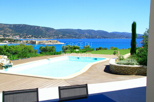 Недвижимость с видом на море в Gaou Bnat