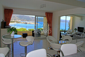 Недвижимость с видом на море в Gaou Bnat