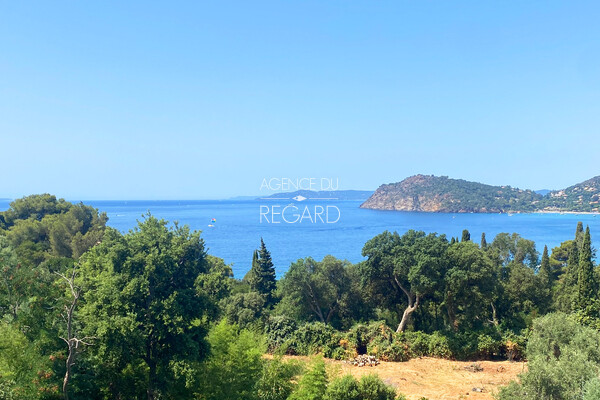 Property with sea view in Rayol Canadel