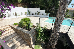 property with sea view in Cavalaire