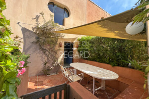 apartment with sea view in Porquerolles