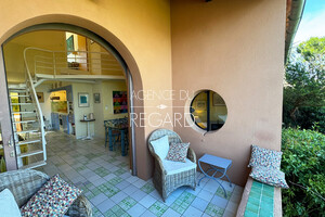 apartment with sea view in Porquerolles