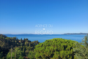 apartment with sea view in Le Lavandou