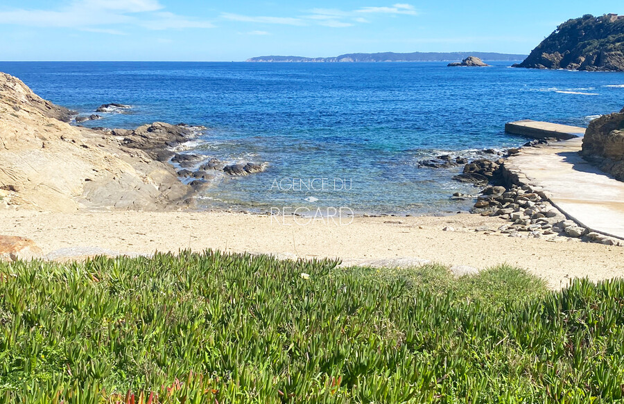 Cap Bnat, 5 minutes from the beach...