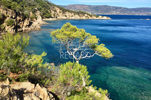 waterfront property in Cap B�nat