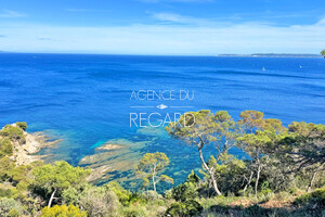 waterfront property in Cap B�nat
