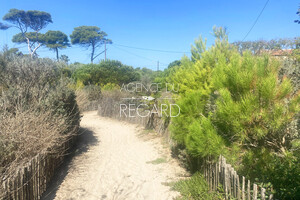 Property with sea view in La Capte