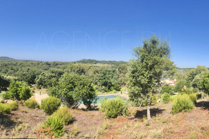 вид на море собственности для продажи в Londe мавров