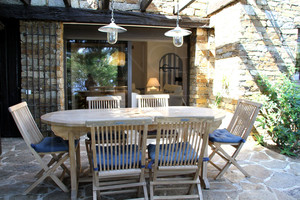 Вилла с видом на море в Гау-Бенат