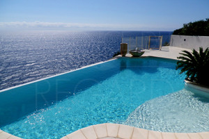 собственности ноги в воде в Carqueiranne 