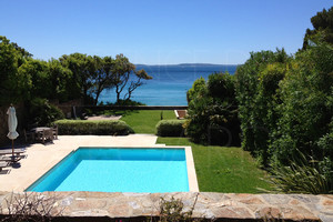 собственности ноги в воде в Rayol Канадель