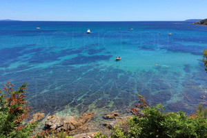 Отель с видом на море на мысе Бенат