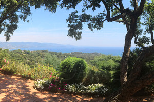 недвижимость в Гау-Бенат