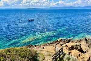 property with sea view in Levant island
