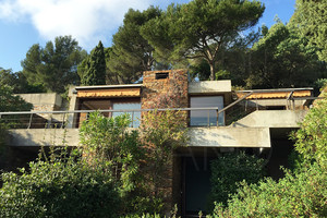 Вилла с видом на море в Гау-Бенат